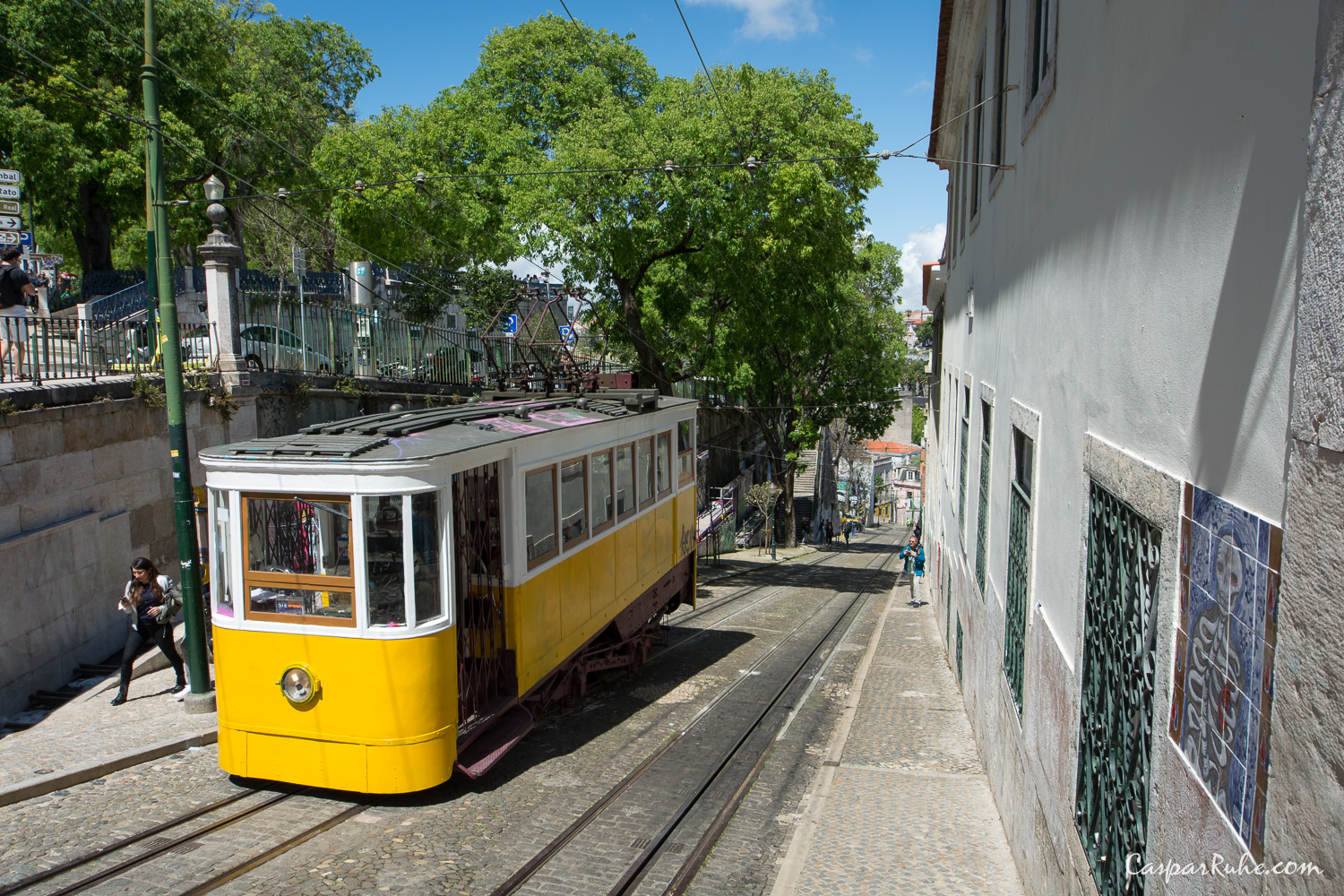 Tram
